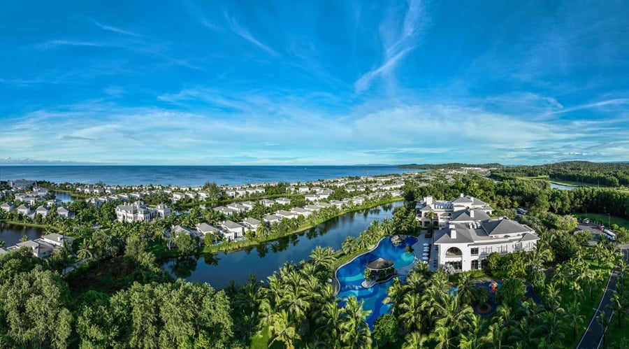 Tổ hợp khách sạn Vinpearl Phú Quốc có nhiều tiện ích, dịch vụ cao cấp